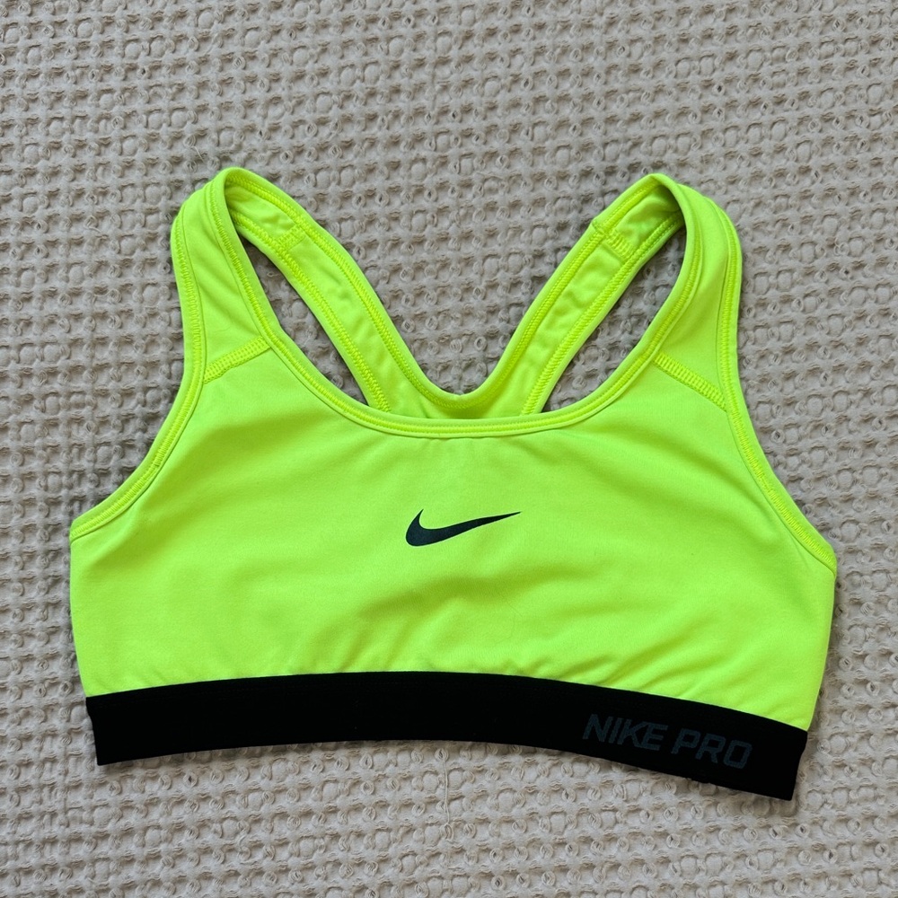 Nike Pro | Women's | Sports Bra | Neon Yellow